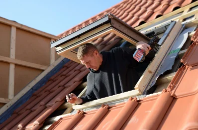 Pose de fenêtres de toit Velux à Benoîtville